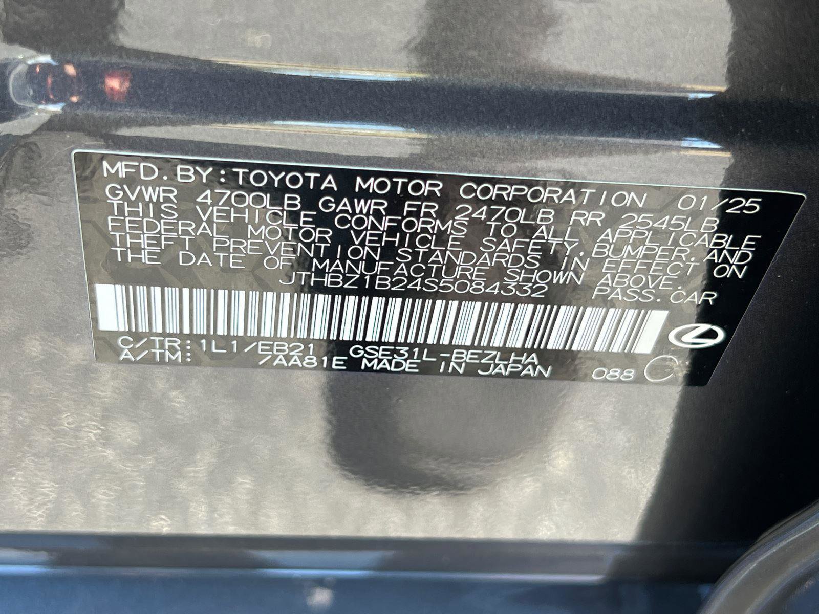 Used 2025 Lexus IS 350 F Sport image 34