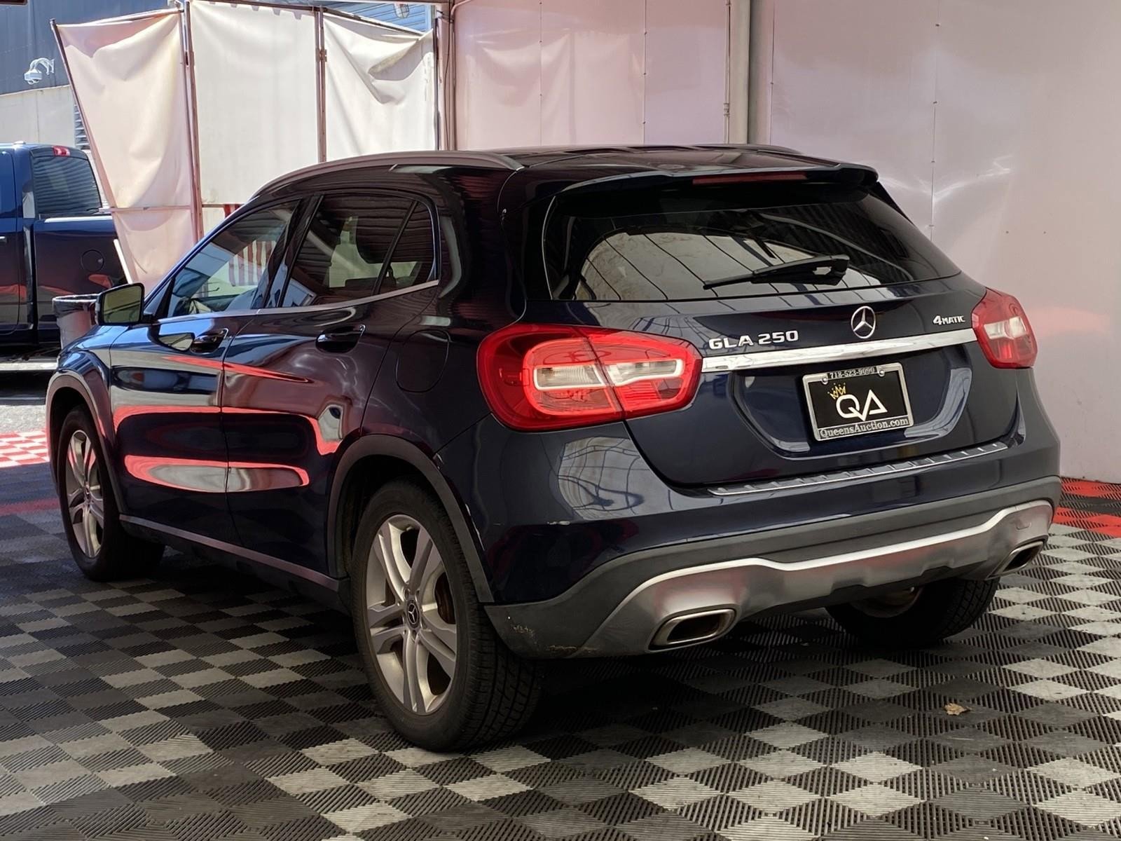 Used 2018 Mercedes-Benz GLA 250 4MATIC image 4