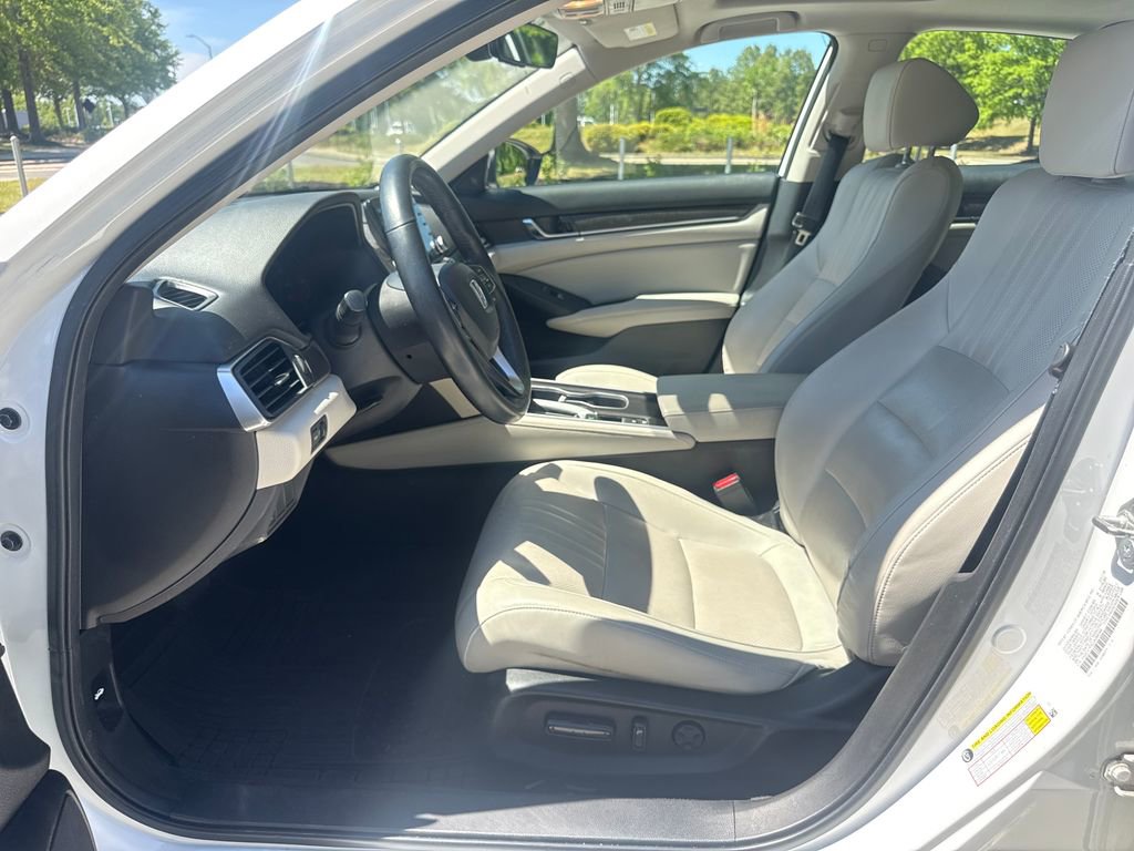 Used 2018 Honda Accord EX-L image 13