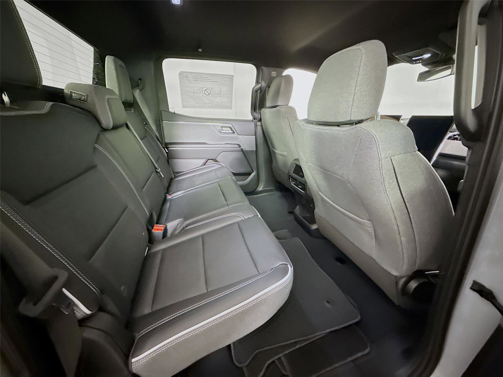 New 2026 GMC Sierra EV Elevation image 20