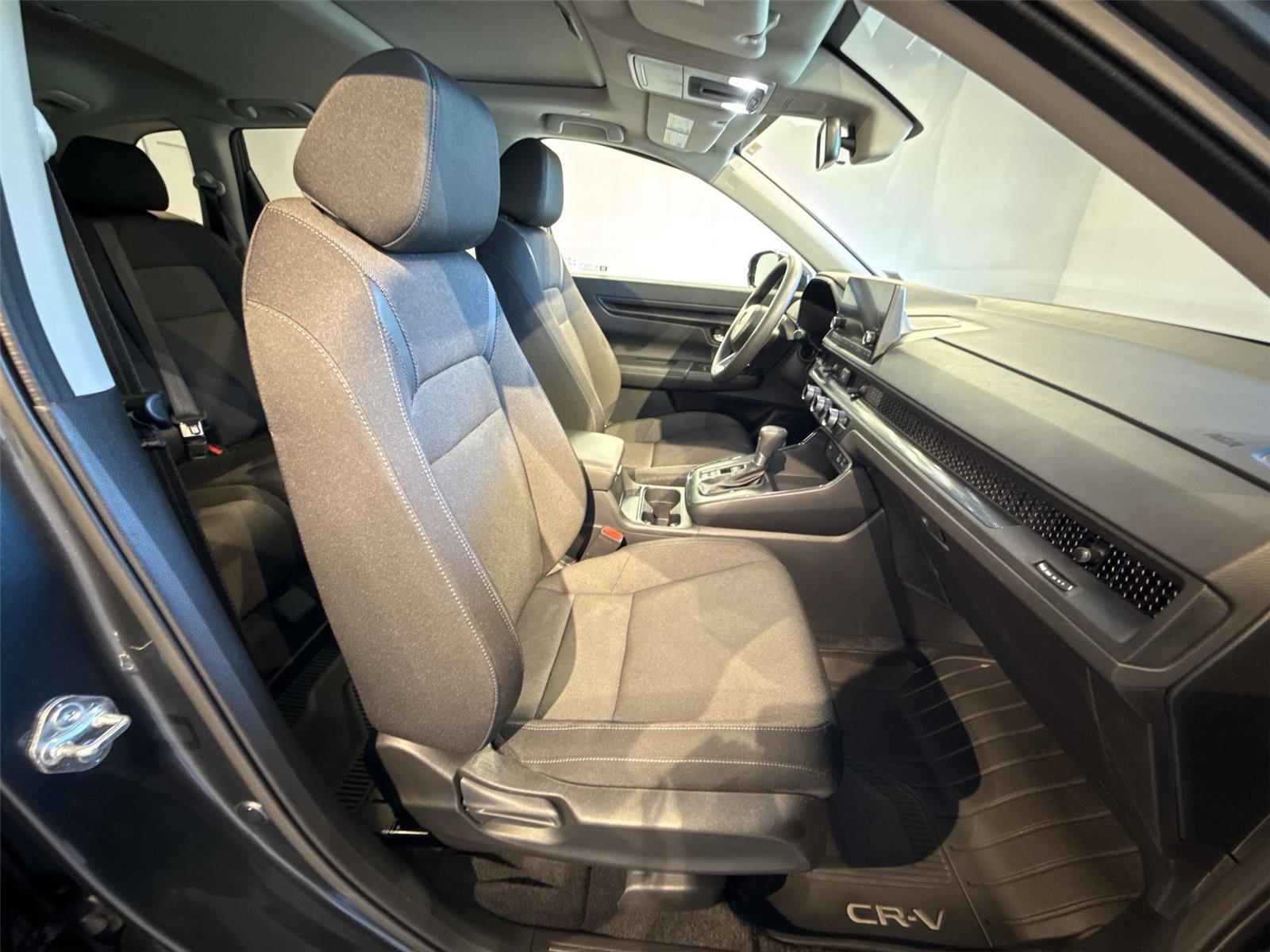 Certified 2025 Honda CR-V EX image 26
