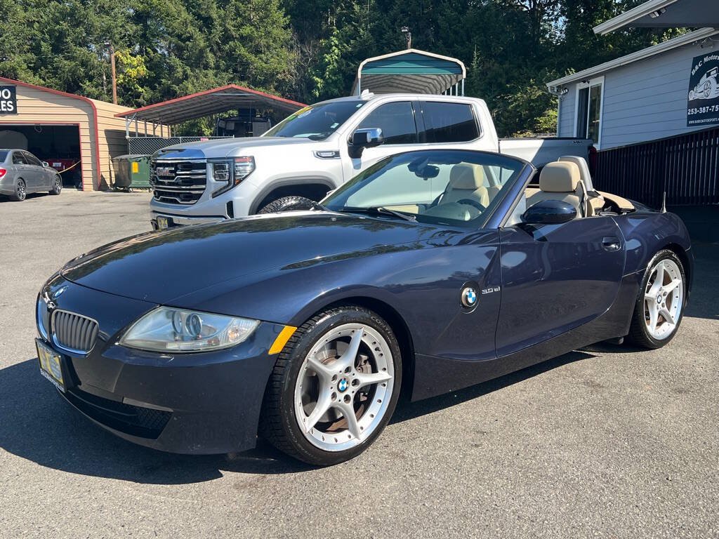 Used 2006 BMW Z4 3.0si RWD image 2