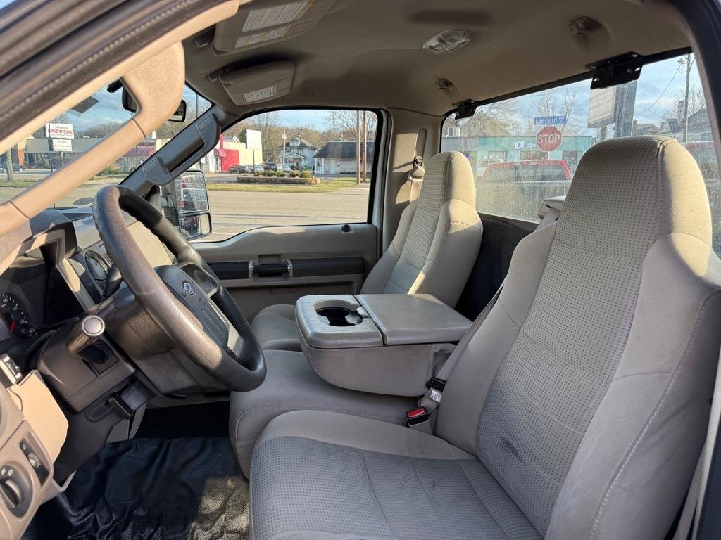 Used 2008 Ford F250 XL AWD/4WD image 9