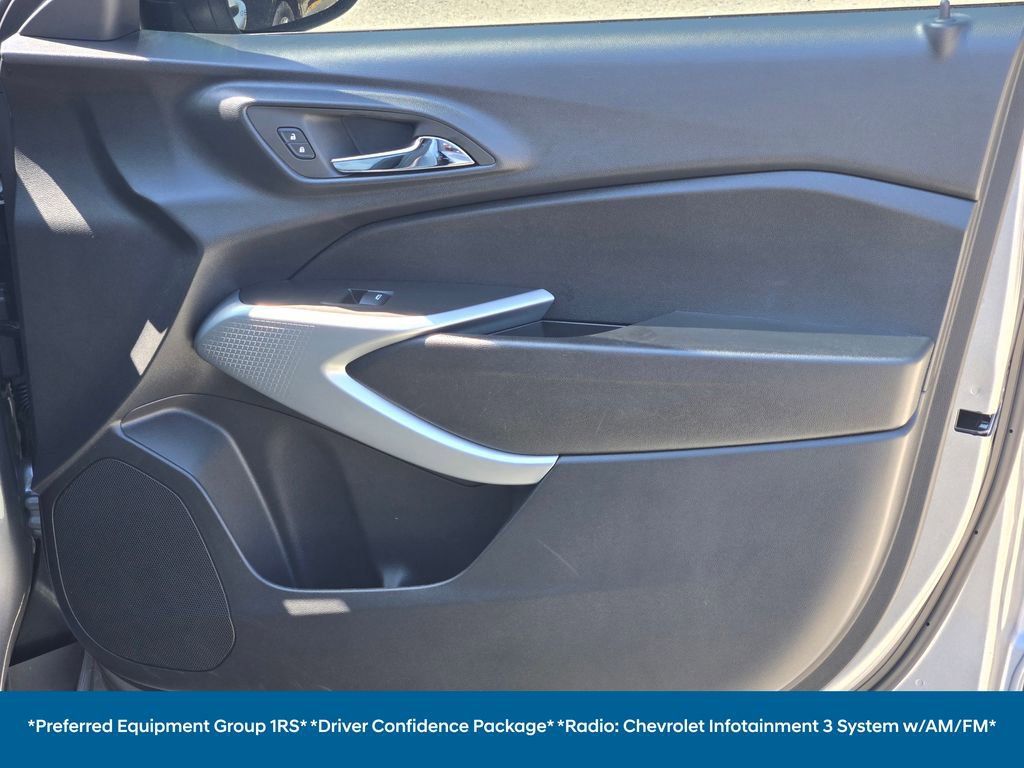 Used 2024 Chevrolet Trax RS w/ Driver Confidence Package FWD image 9