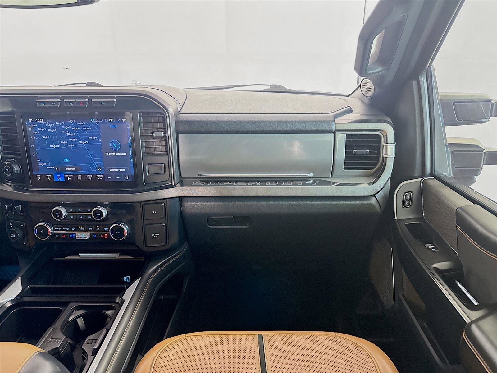 Used 2024 Ford F350 Platinum AWD/4WD image 25