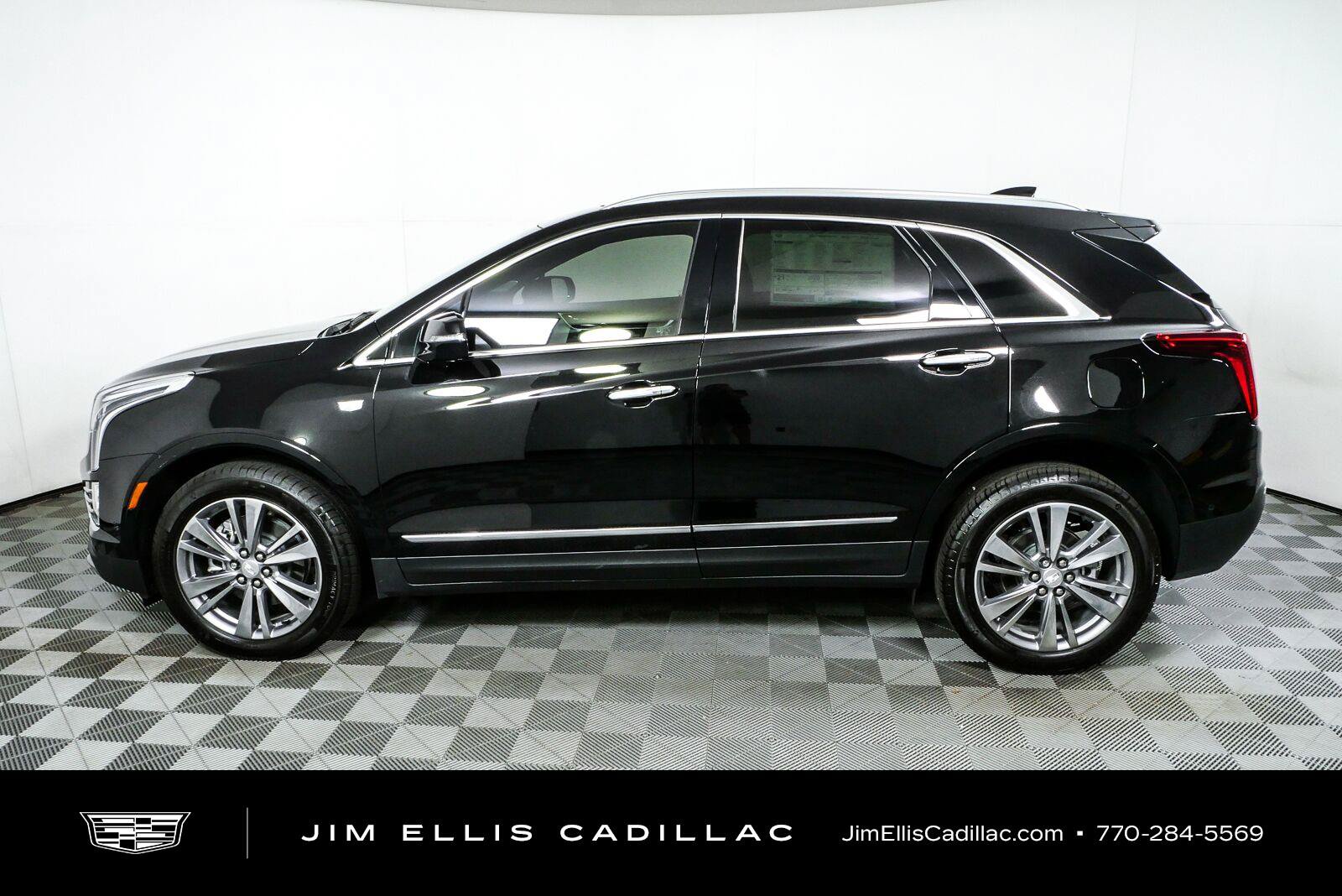 New 2026 Cadillac XT5 Premium Luxury w/ Driver Assist Package FWD image 53