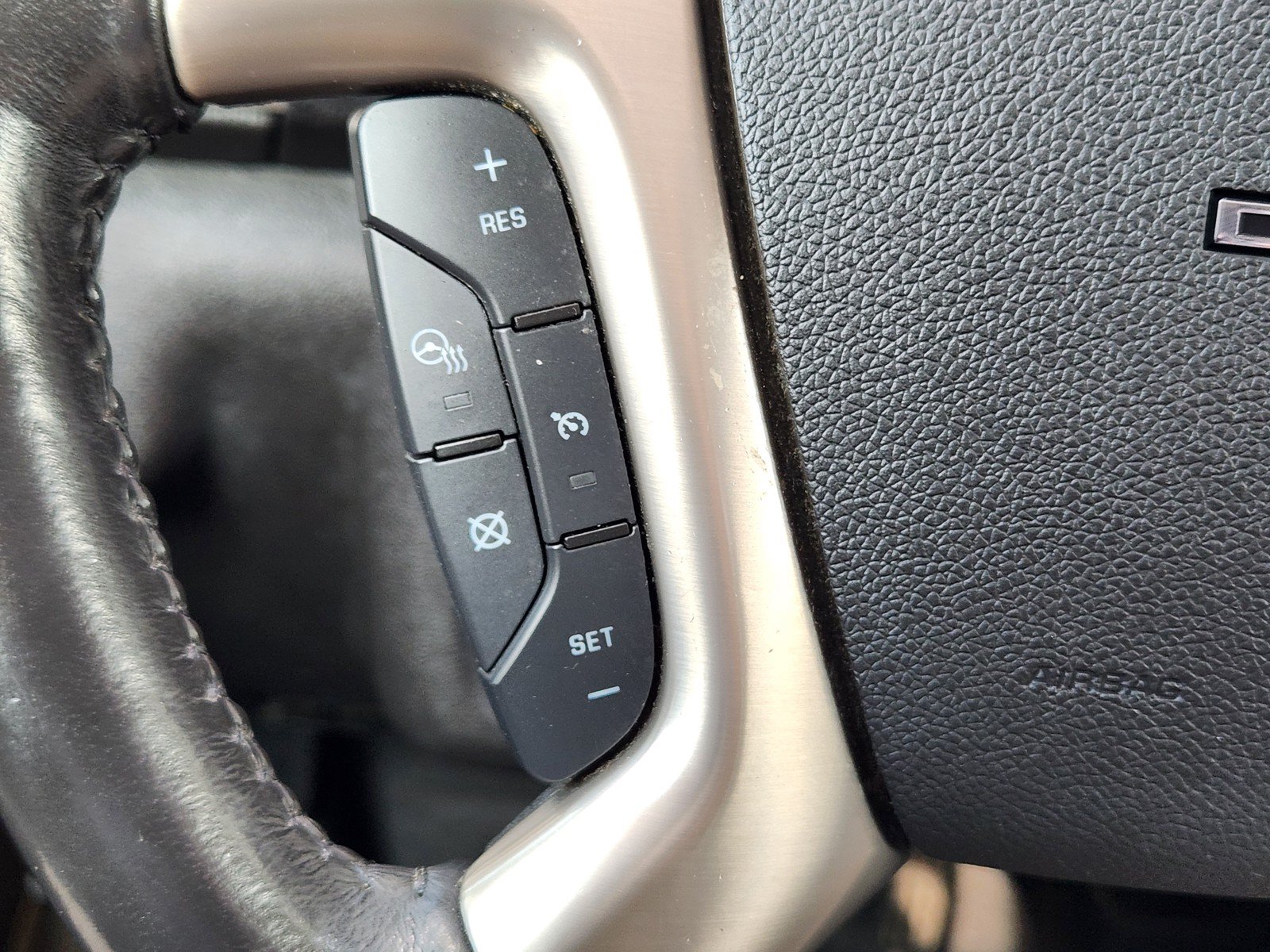 Used 2015 GMC Acadia Denali FWD image 23