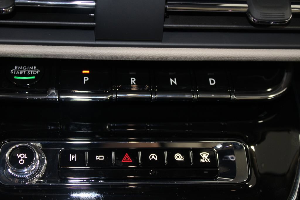 New 2026 Lincoln Corsair Premiere image 42