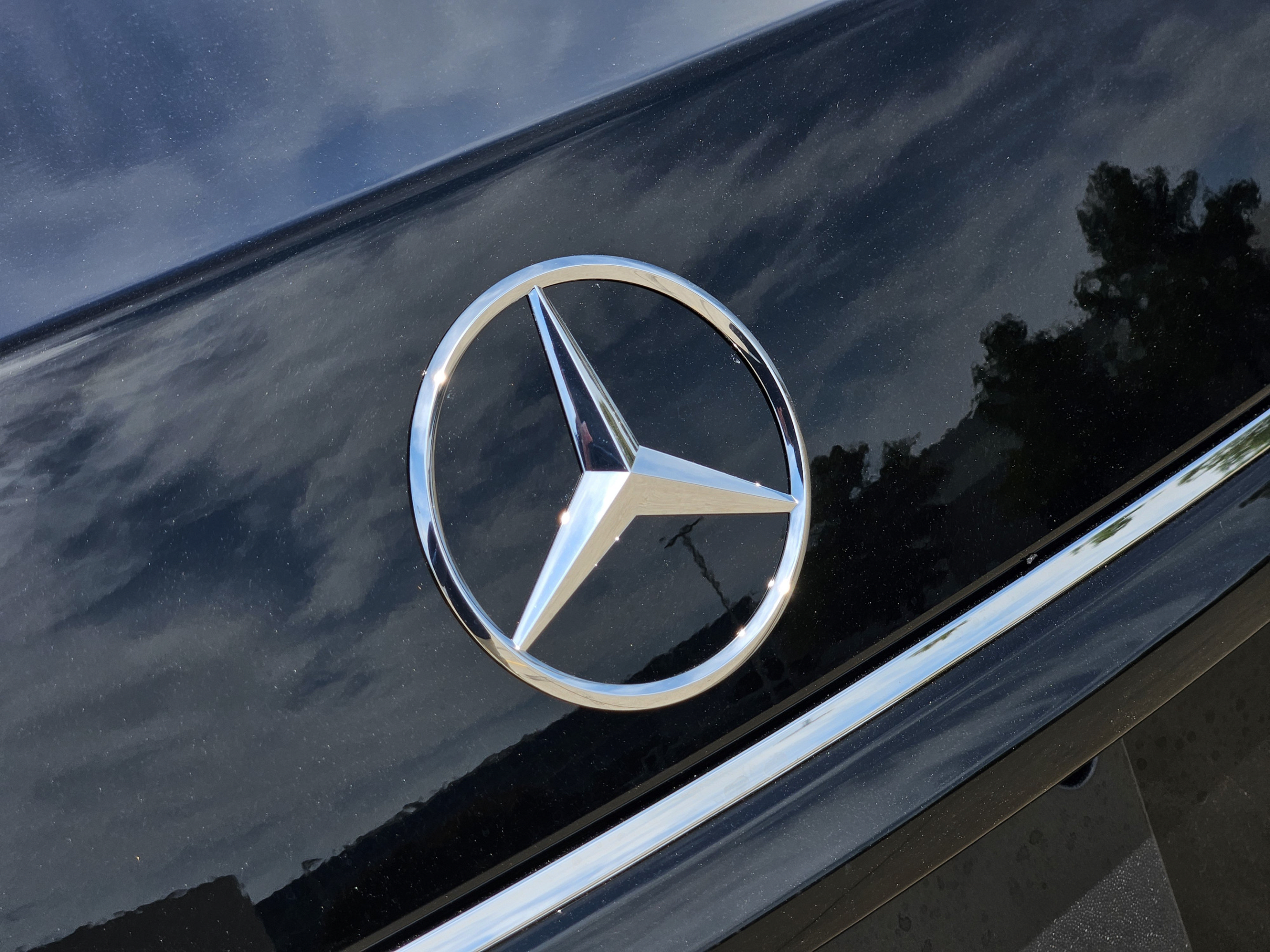 Certified 2027 Mercedes-Benz S 580 4MATIC Sedan image 28
