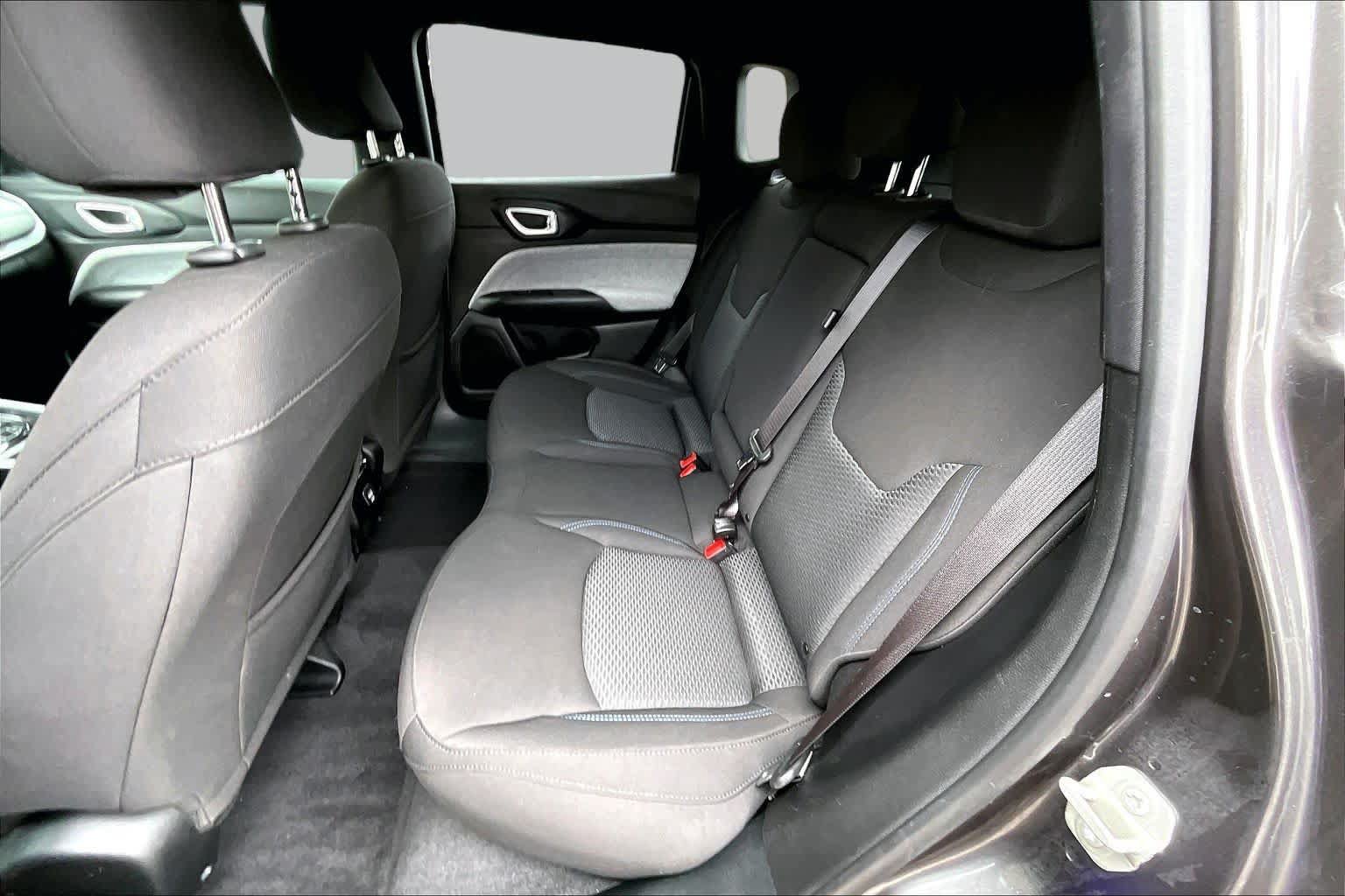 Used 2023 Jeep Compass Sport AWD/4WD image 20