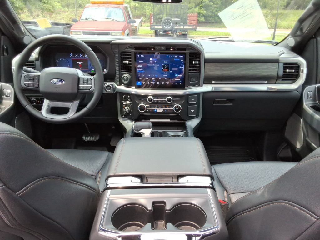 Used 2025 Ford F150 Lariat w/ Equipment Group 502A High AWD/4WD image 21