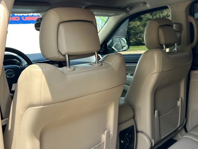 Used 2019 Jeep Grand Cherokee Limited AWD/4WD image 36