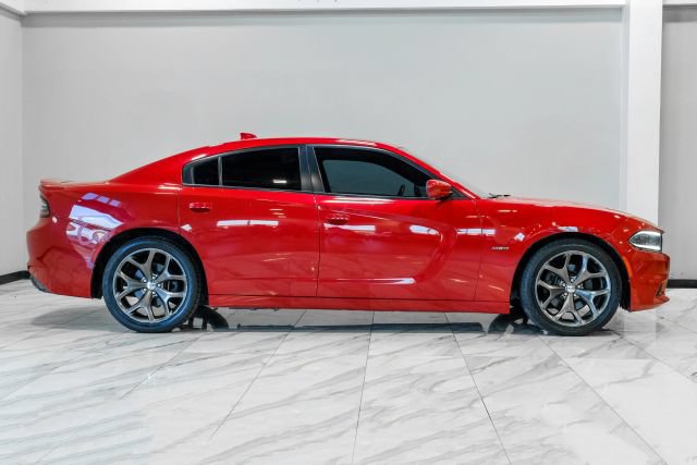 Used 2016 Dodge Charger R/T w/ Navigation & Travel Group RWD image 8