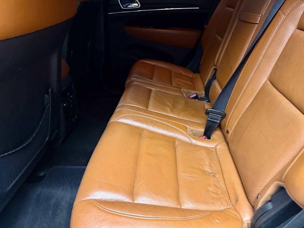 Used 2015 Jeep Grand Cherokee SRT w/ Trailer Tow Group IV image 12