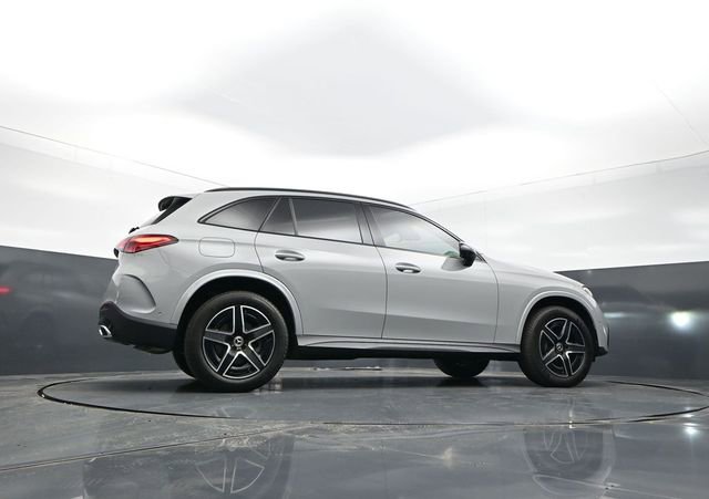 Used 2026 Mercedes-Benz GLC 300 image 29
