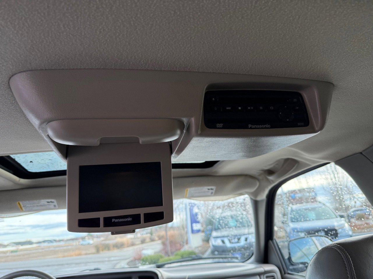 Used 2005 GMC Yukon XL Denali image 34