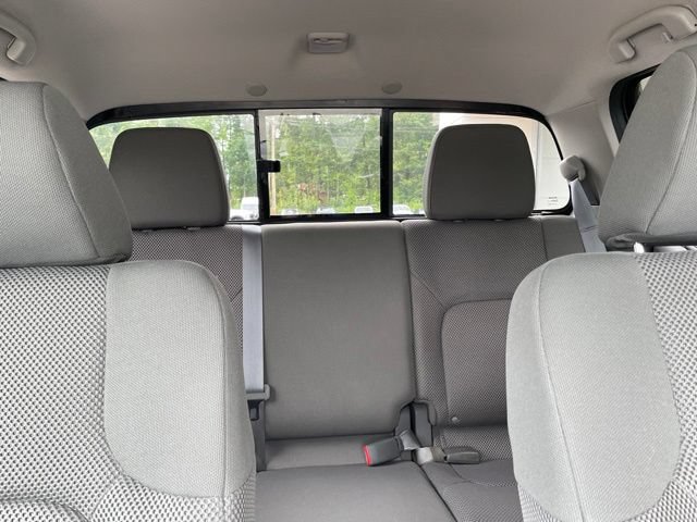 Used 2021 Nissan Frontier SV w/ Midnight Edition Floor Mats AWD/4WD image 20