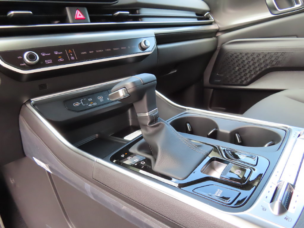 New 2026 Kia Carnival SX Prestige FWD image 6