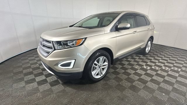 Used 2018 Ford Edge SEL w/ Equipment Group 201A AWD/4WD image 6