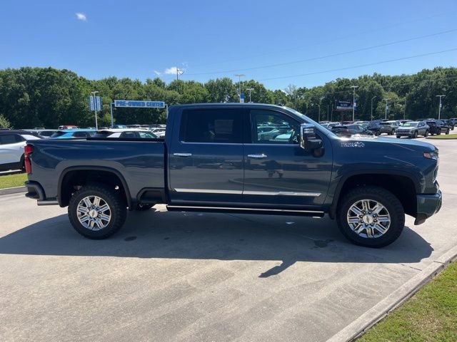 New 2026 Chevrolet Silverado 2500 High Country w/ Technology Package AWD/4WD image 11