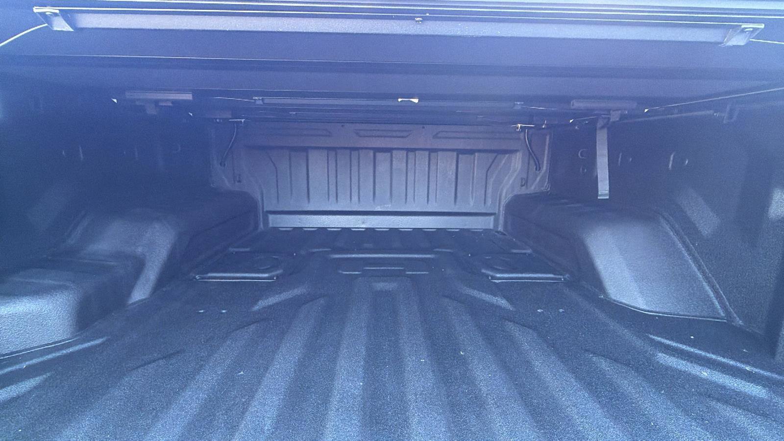 Certified 2024 GMC Hummer EV 3X w/ LPO, Illumination Package image 29