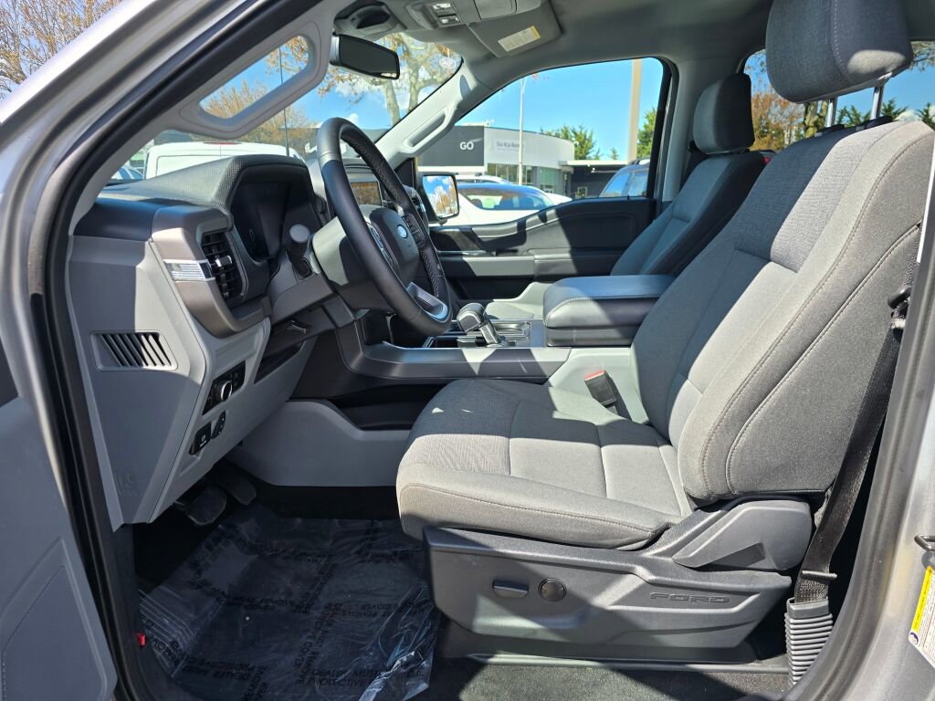 Certified 2025 Ford F150 Lightning XLT image 14