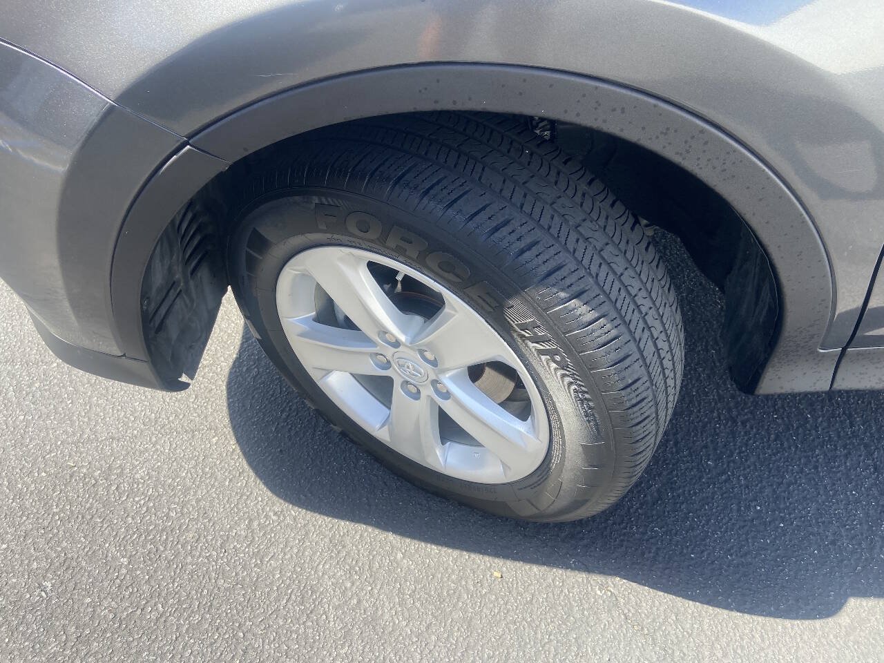 Used 2014 Toyota RAV4 XLE FWD image 10