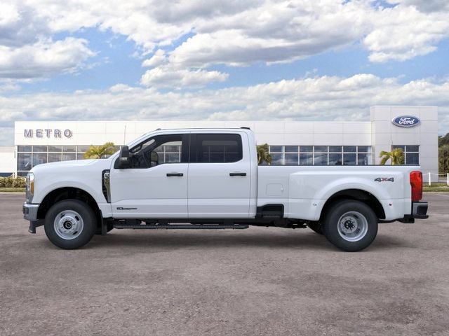 New 2026 Ford F350 XLT AWD/4WD image 3