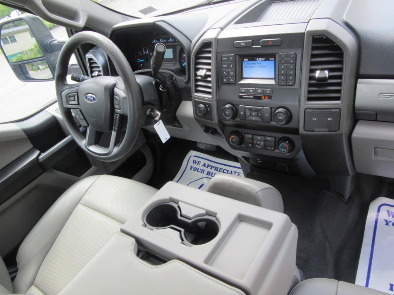 Used 2022 Ford F350 XL w/ Power Equipment Group RWD image 11