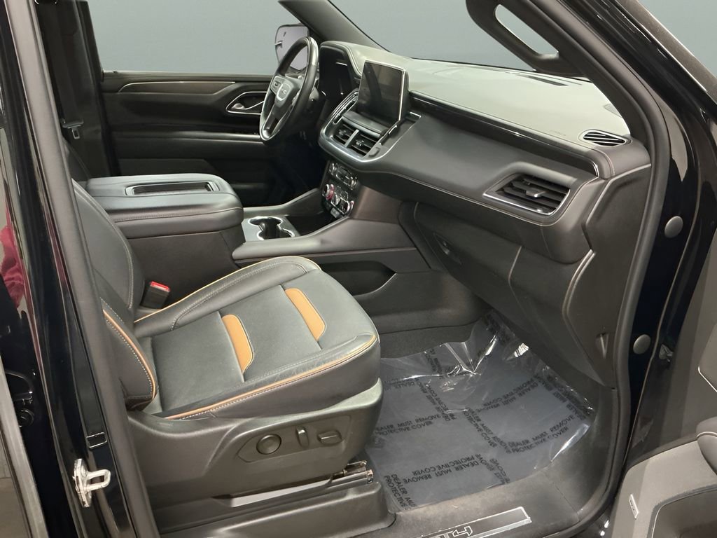 Used 2022 GMC Yukon AT4 image 30