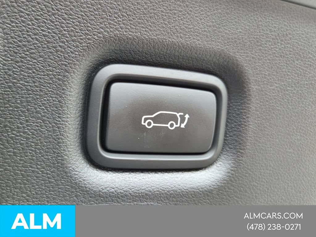 Used 2025 Hyundai Ioniq 5 Limited AWD/4WD image 11
