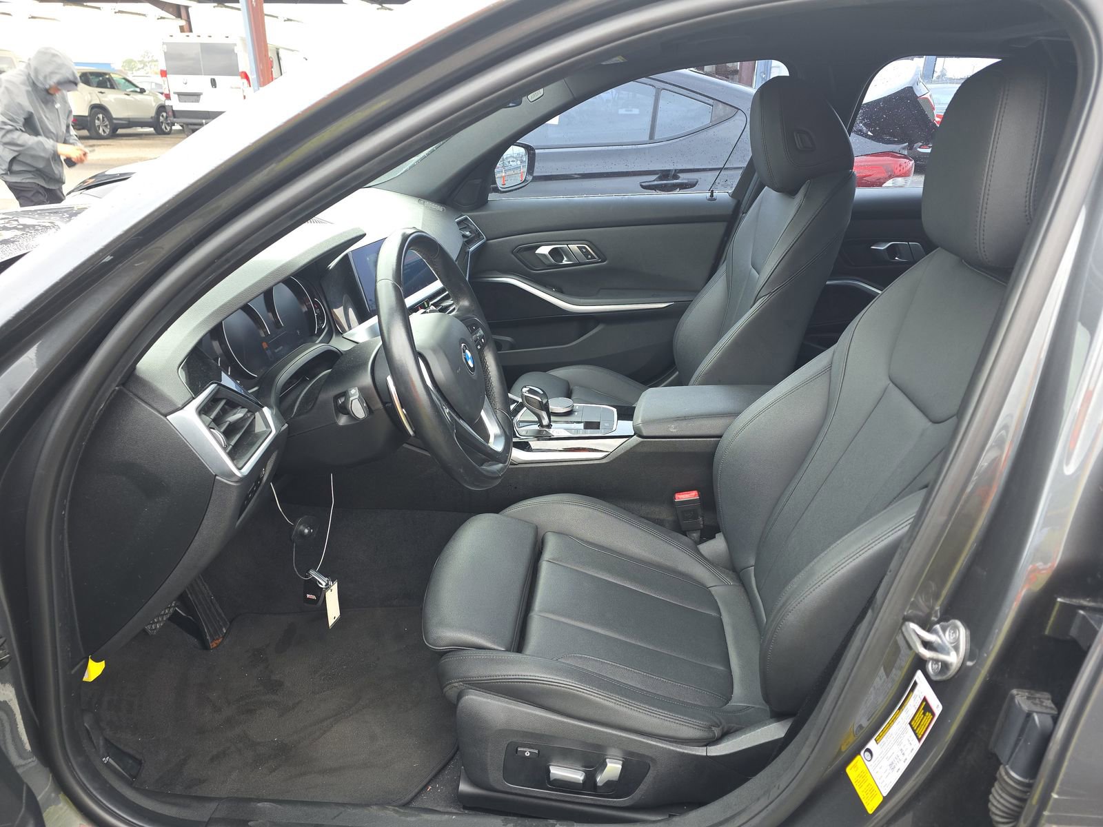 Used 2019 BMW 330i Sedan image 13