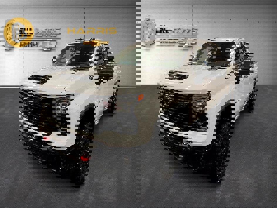 New 2026 Chevrolet Silverado 2500 LT w/ Trail Boss Package