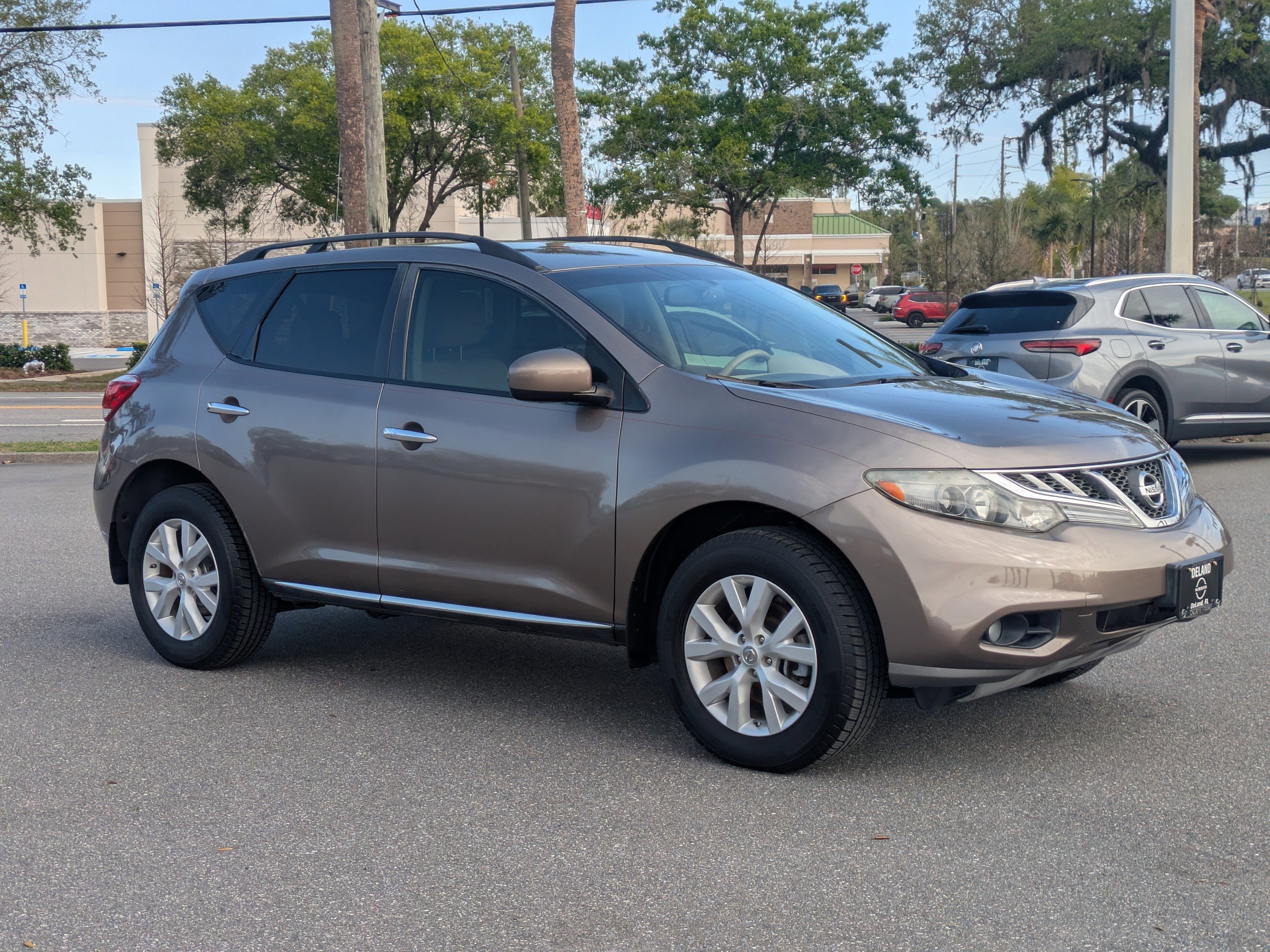 Used 2013 Nissan Murano SV image 2