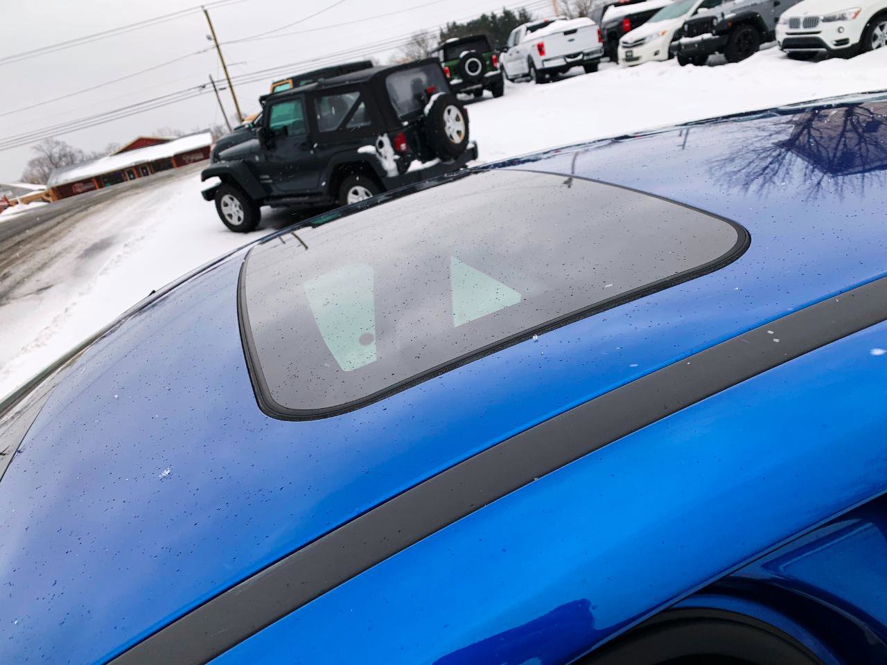 Used 2018 Ford Focus SEL w/ Winter Package image 15