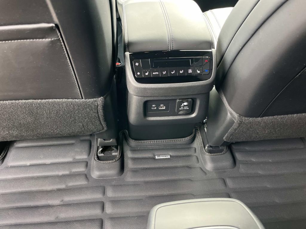 Used 2024 INFINITI QX60 Autograph w/ Cargo Package image 17