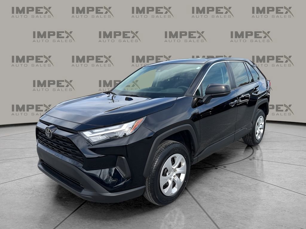 Used 2024 Toyota RAV4 LE image 1