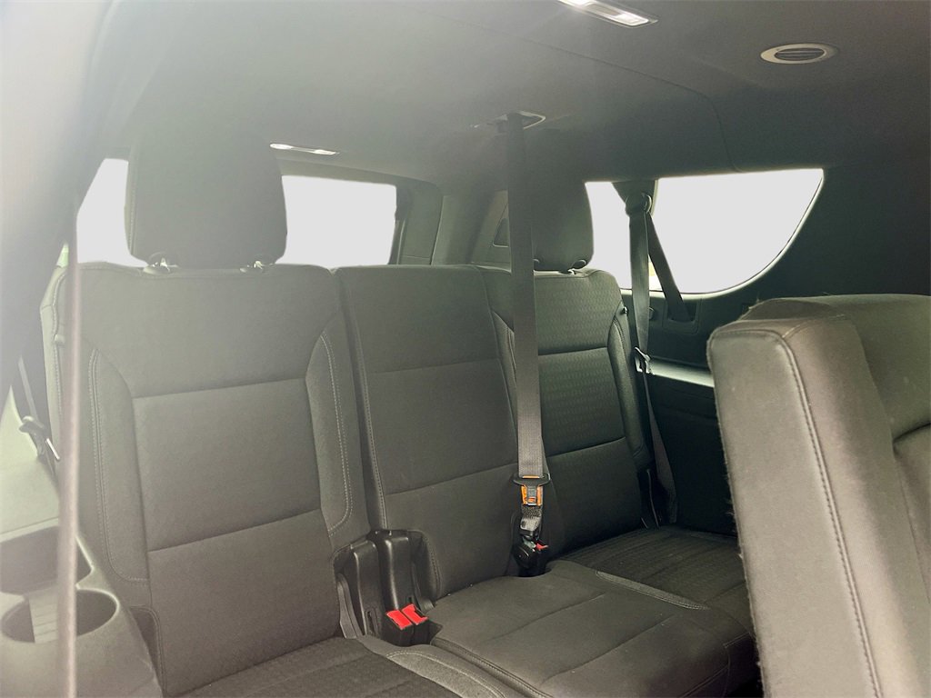 Used 2024 Chevrolet Suburban LS image 25