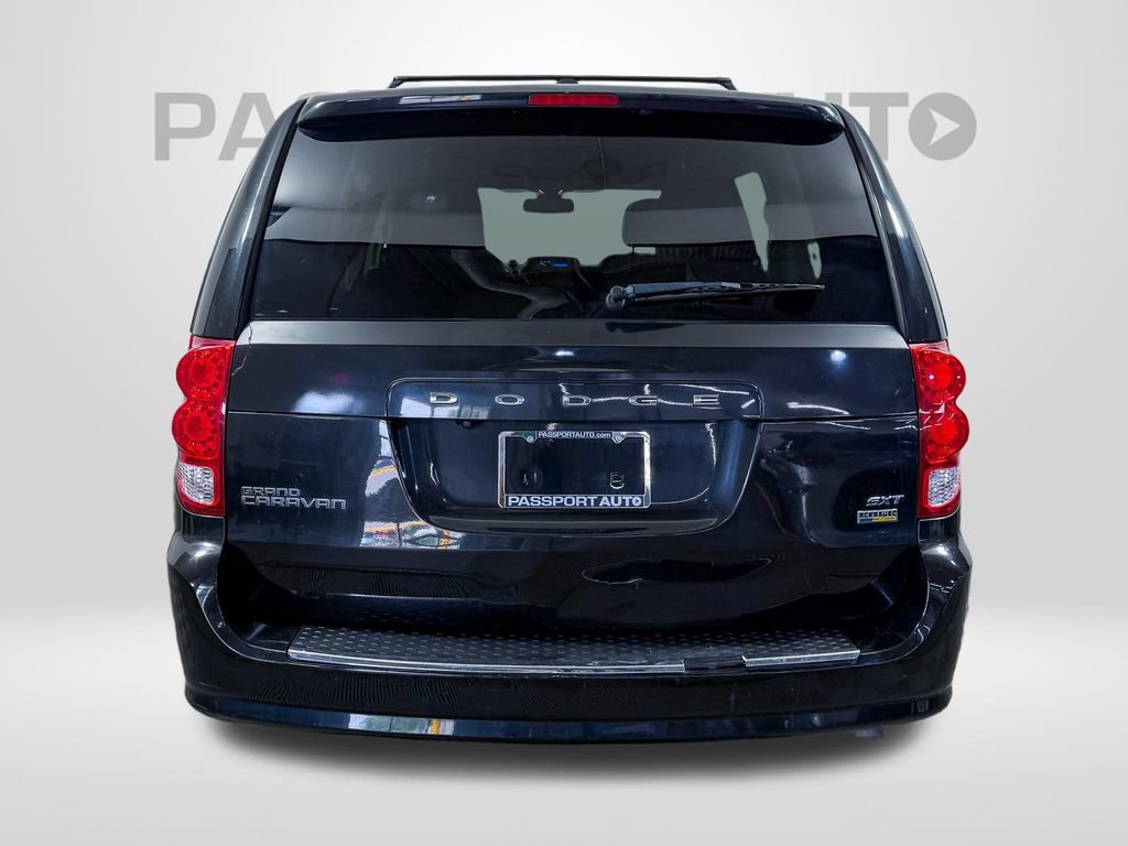 Used 2019 Dodge Grand Caravan SXT FWD image 7