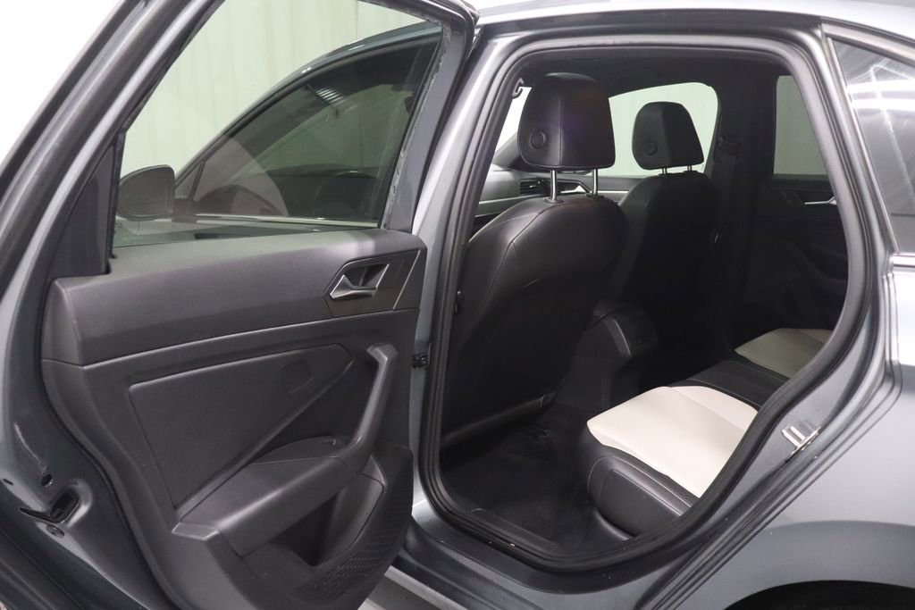 Used 2020 Volkswagen Jetta S image 12