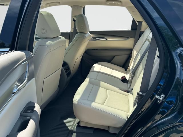 New 2026 Cadillac XT5 Premium Luxury w/ LPO, Floor Liner Package AWD/4WD image 11