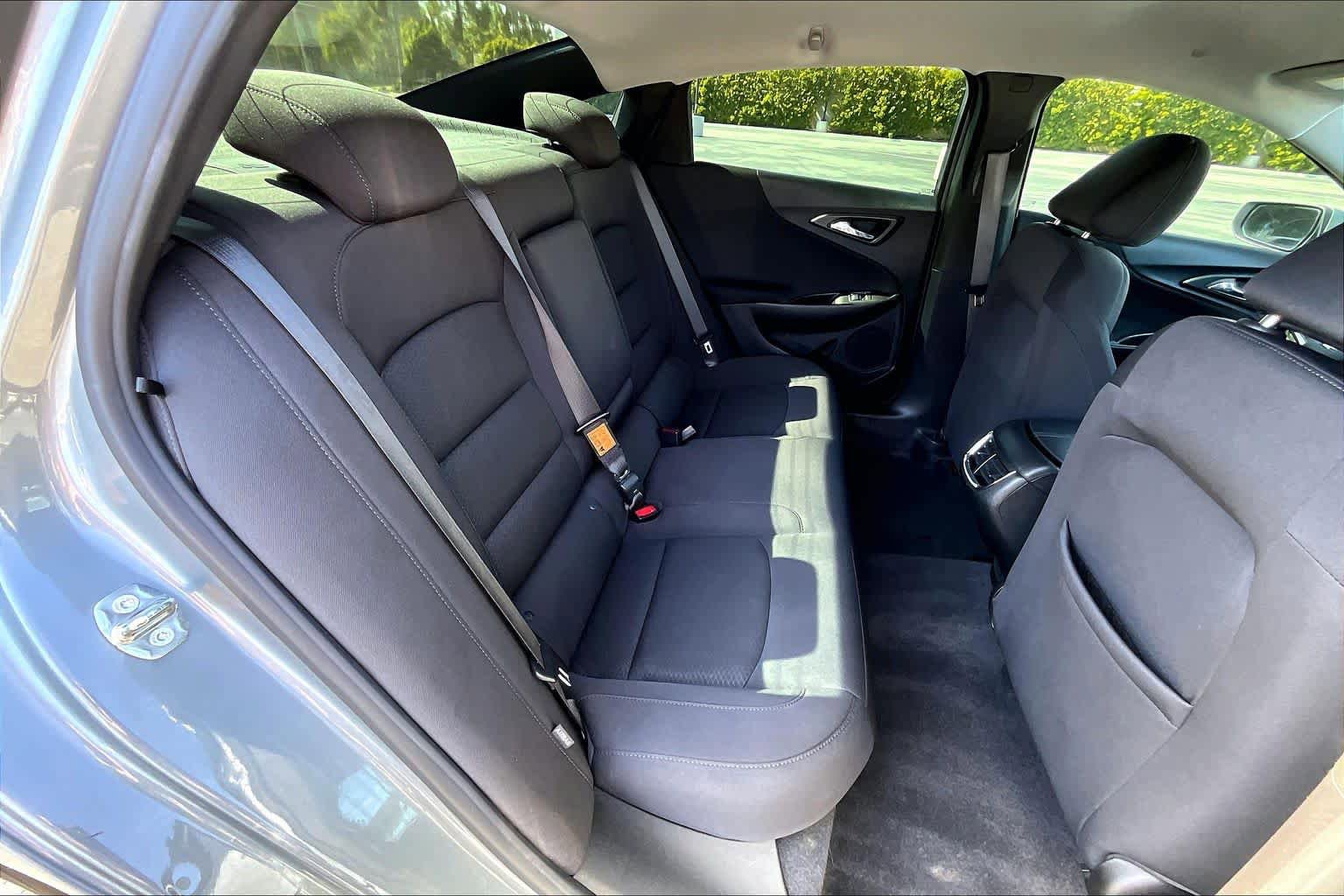 Used 2023 Chevrolet Malibu LT FWD image 19
