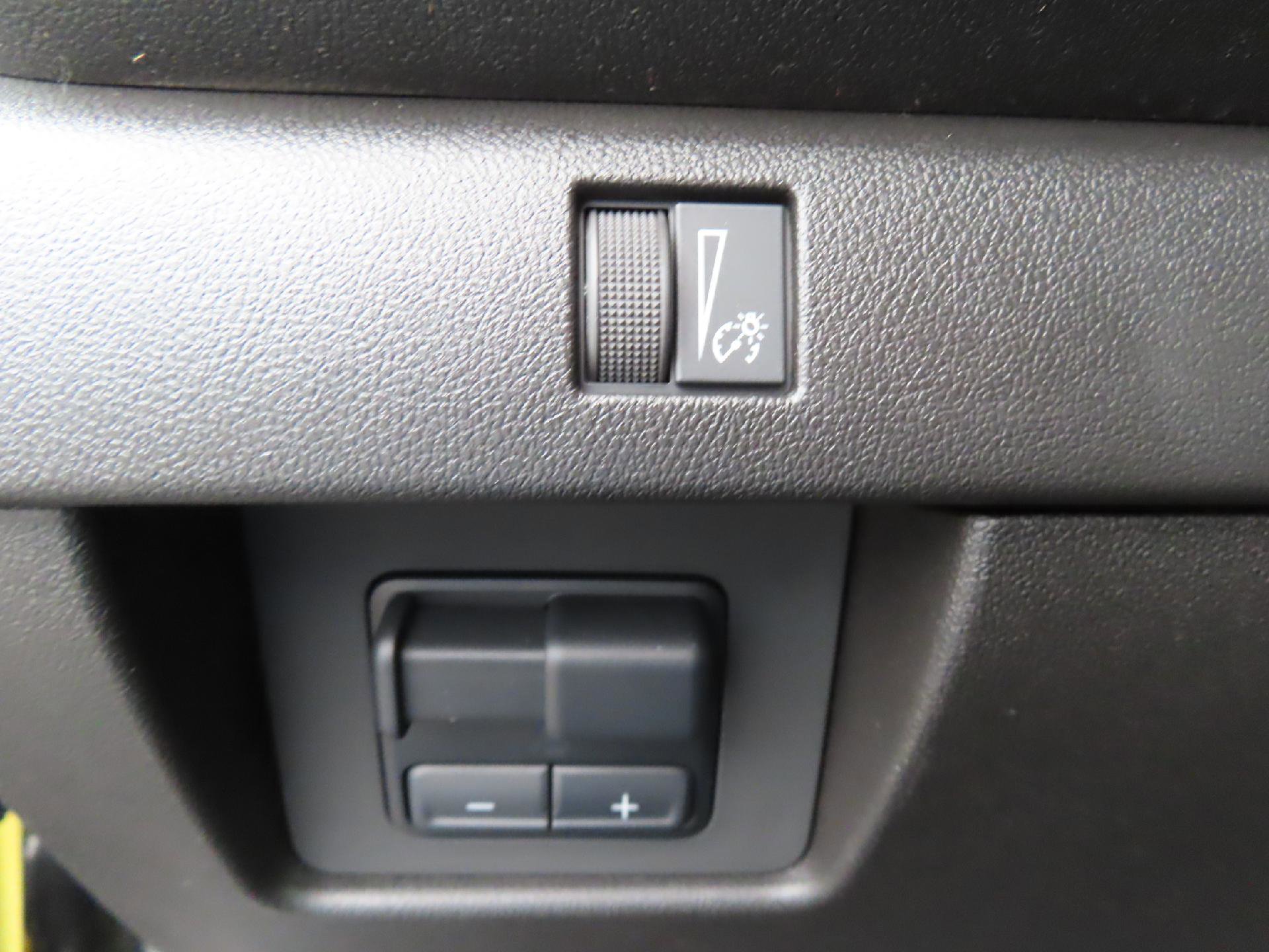 New 2025 Chevrolet Colorado Trail Boss w/ Midnight Edition image 33