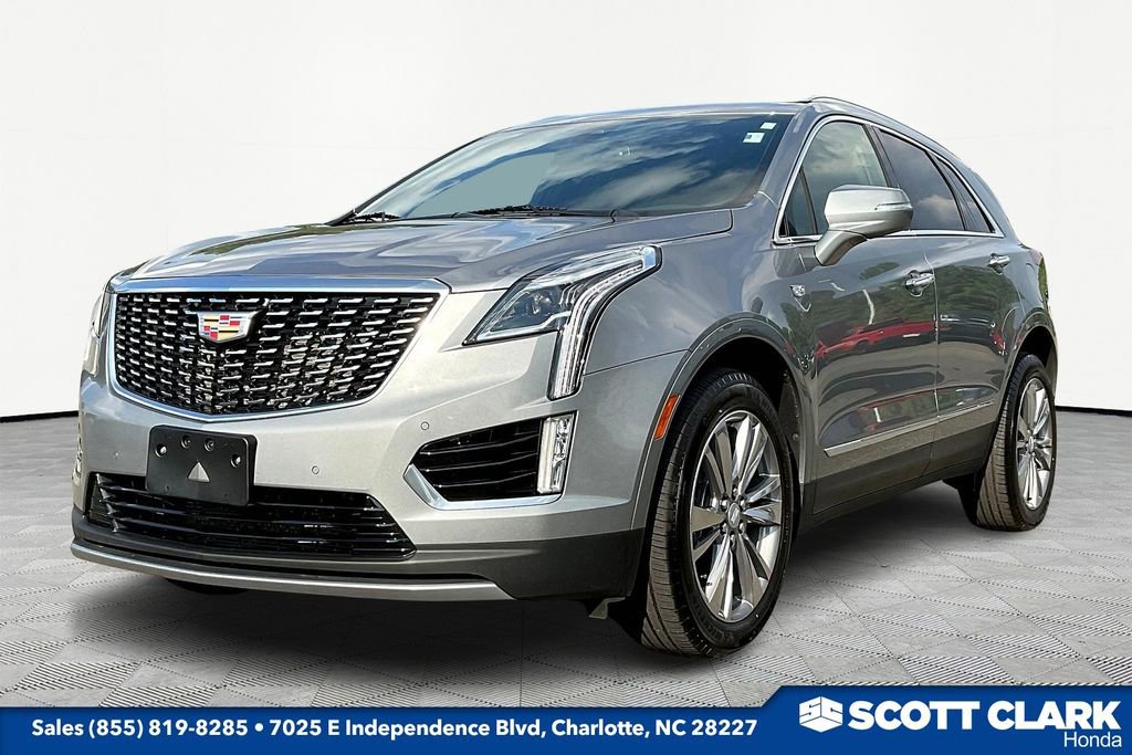 Used 2025 Cadillac XT5 Premium Luxury image 3