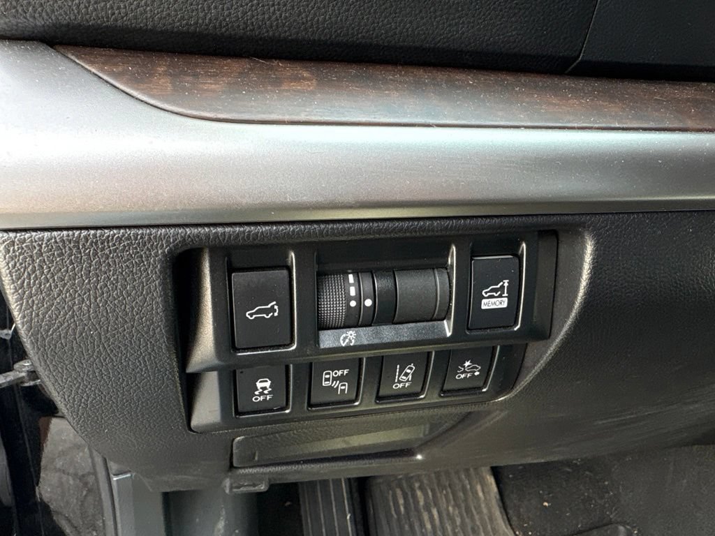 Used 2018 Subaru Outback 2.5i Limited AWD/4WD image 11