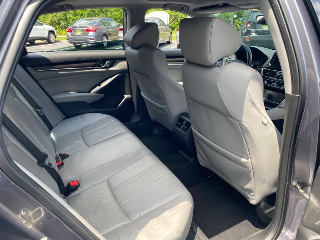 Used 2018 Honda Accord EX-L image 39