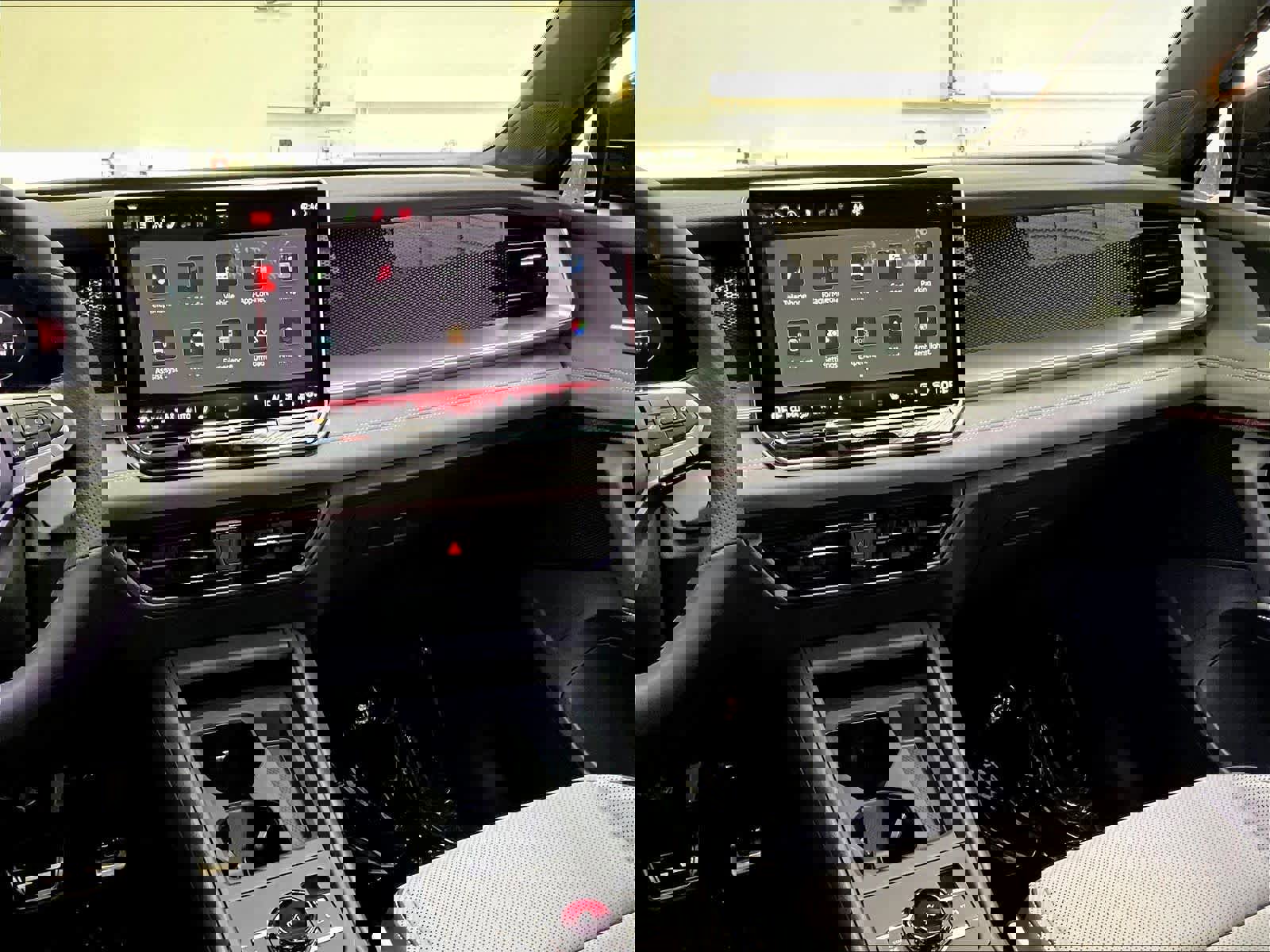 New 2026 Volkswagen Tiguan SE R-Line image 9