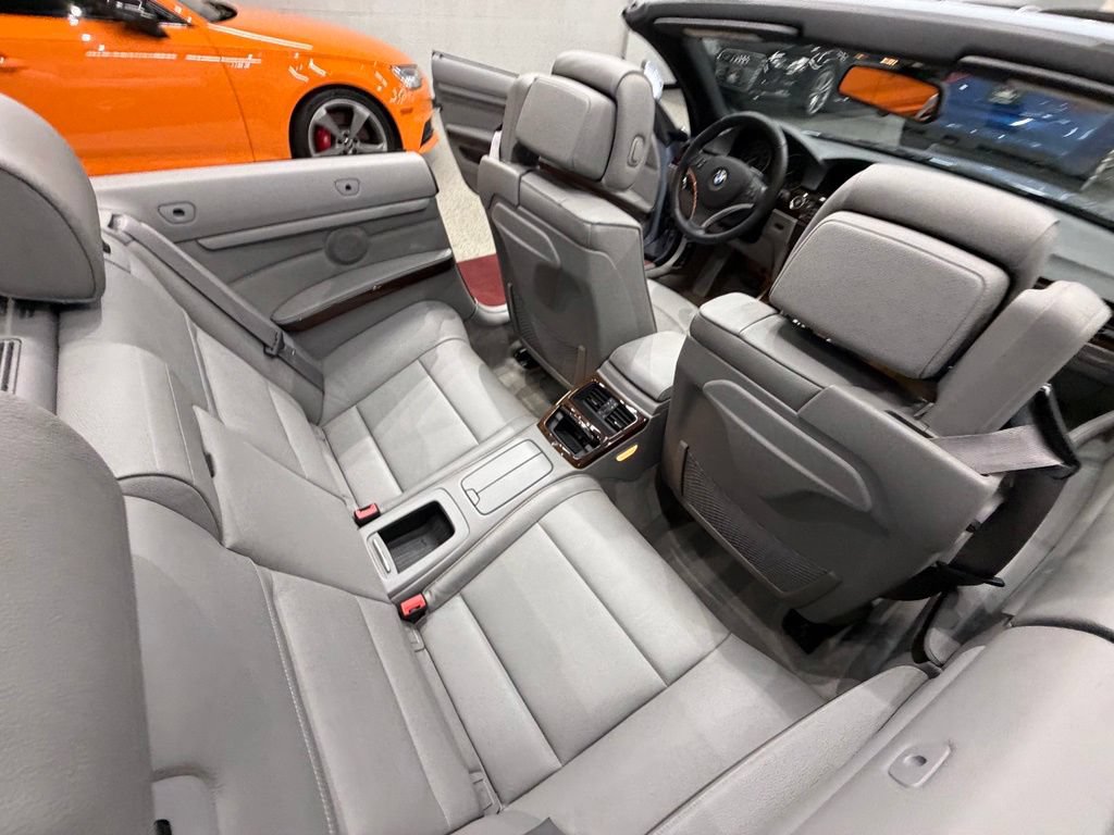 Used 2011 BMW 328i Convertible RWD image 25
