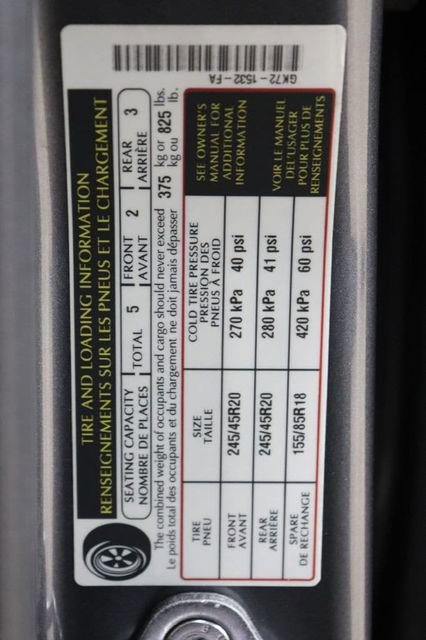 Used 2017 Land Rover Discovery Sport HSE image 31