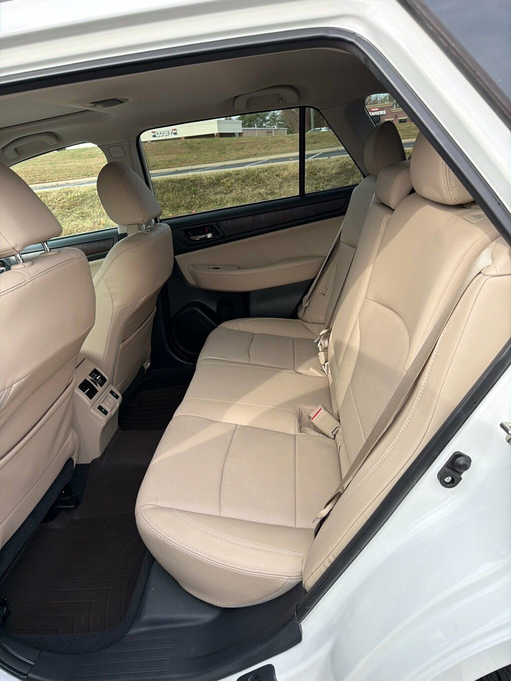 Used 2019 Subaru Outback 2.5i Limited image 15